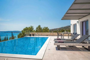Villa Petra